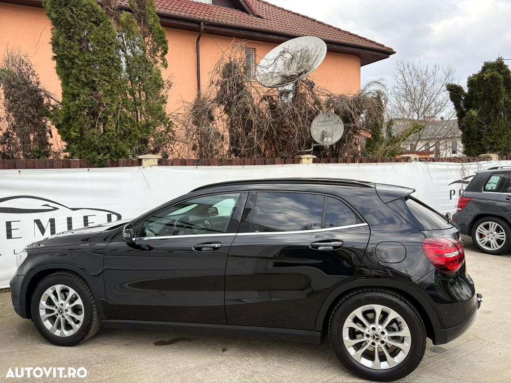 Mercedes-Benz GLA - 15