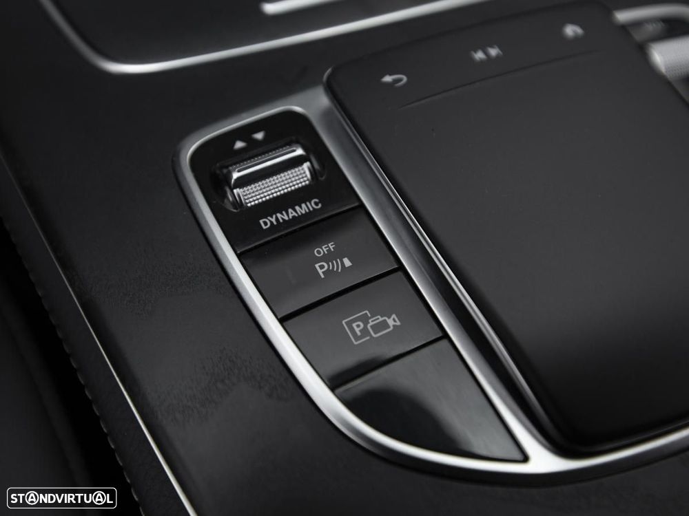 Mercedes-Benz E 300 de 4Matic 9G-TRONIC - 23