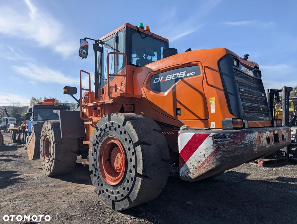 Doosan DL505.9C - 10