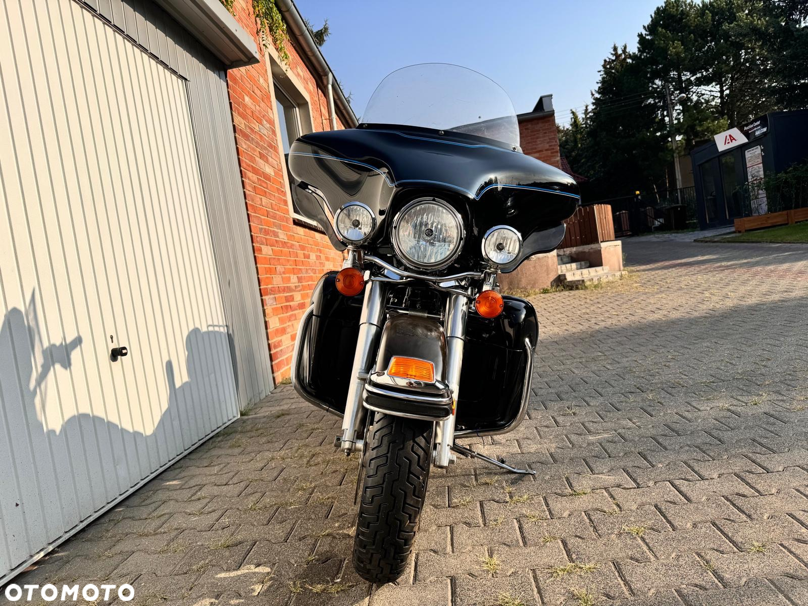Harley-Davidson Touring Electra Glide - 38