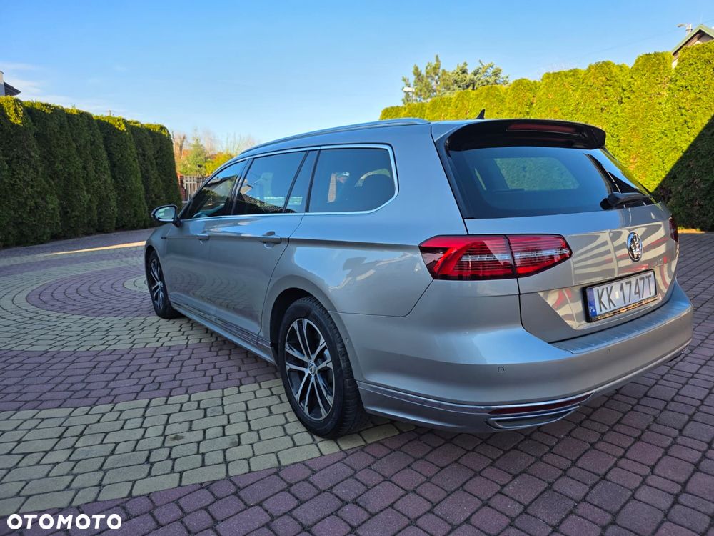 Volkswagen Passat 2.0 TDI Bi-Turbo BMT 4Mot Highline DSG - 27