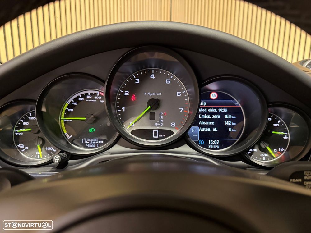 Porsche Panamera S e-Hybrid - 12