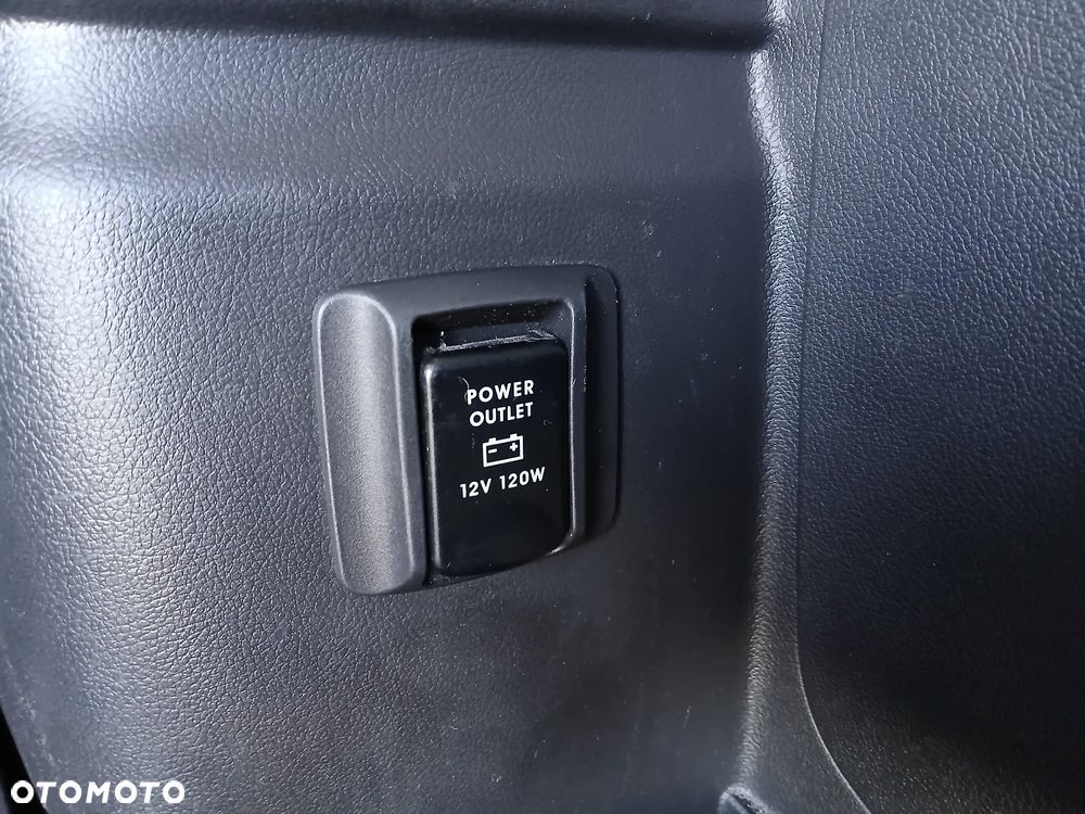 Mitsubishi Outlander 2.0 Intense 2WD - 21