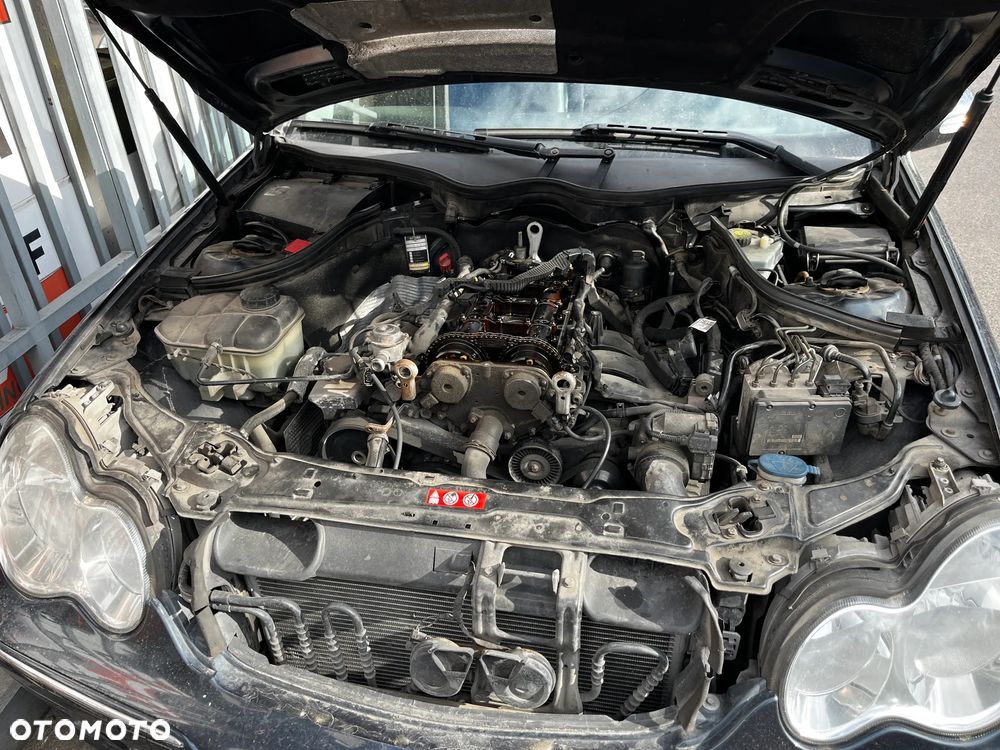 Mercedes-Benz Klasa C 200 T Kompressor Elegance - 9