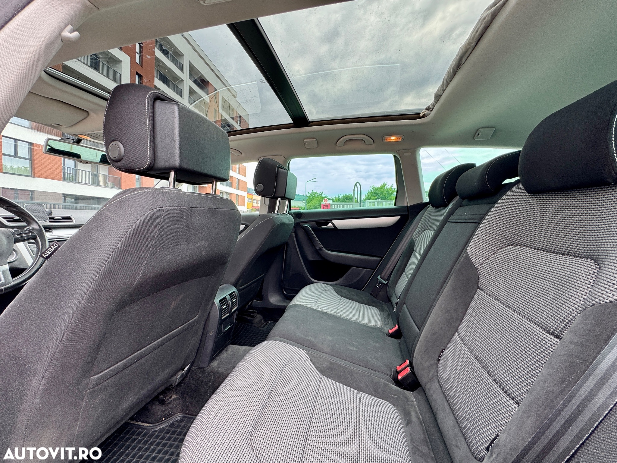 Volkswagen Passat Alltrack 2.0 TDI 4Motion BMT - 9
