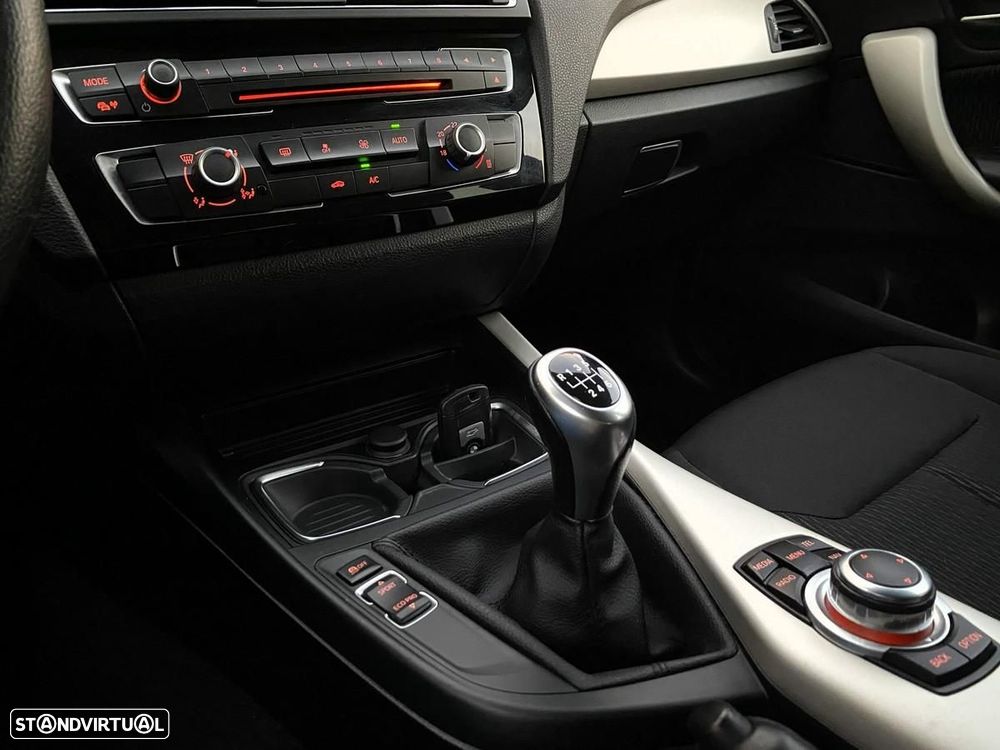 BMW 116 d EfficientDynamics Edition - 14