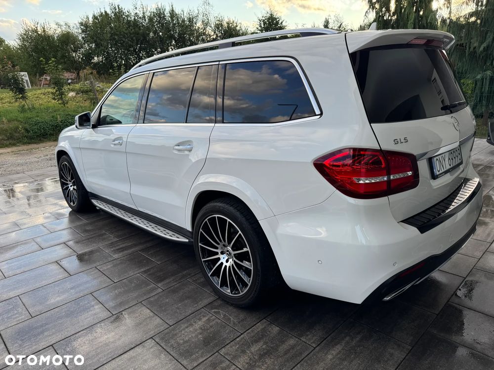 Mercedes-Benz GLS 350 d 4Matic 9G-TRONIC AMG Line - 28