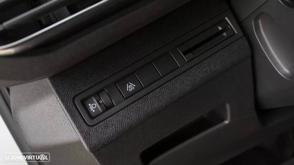 Peugeot 3008 1.2 PureTech Allure EAT8 - 16