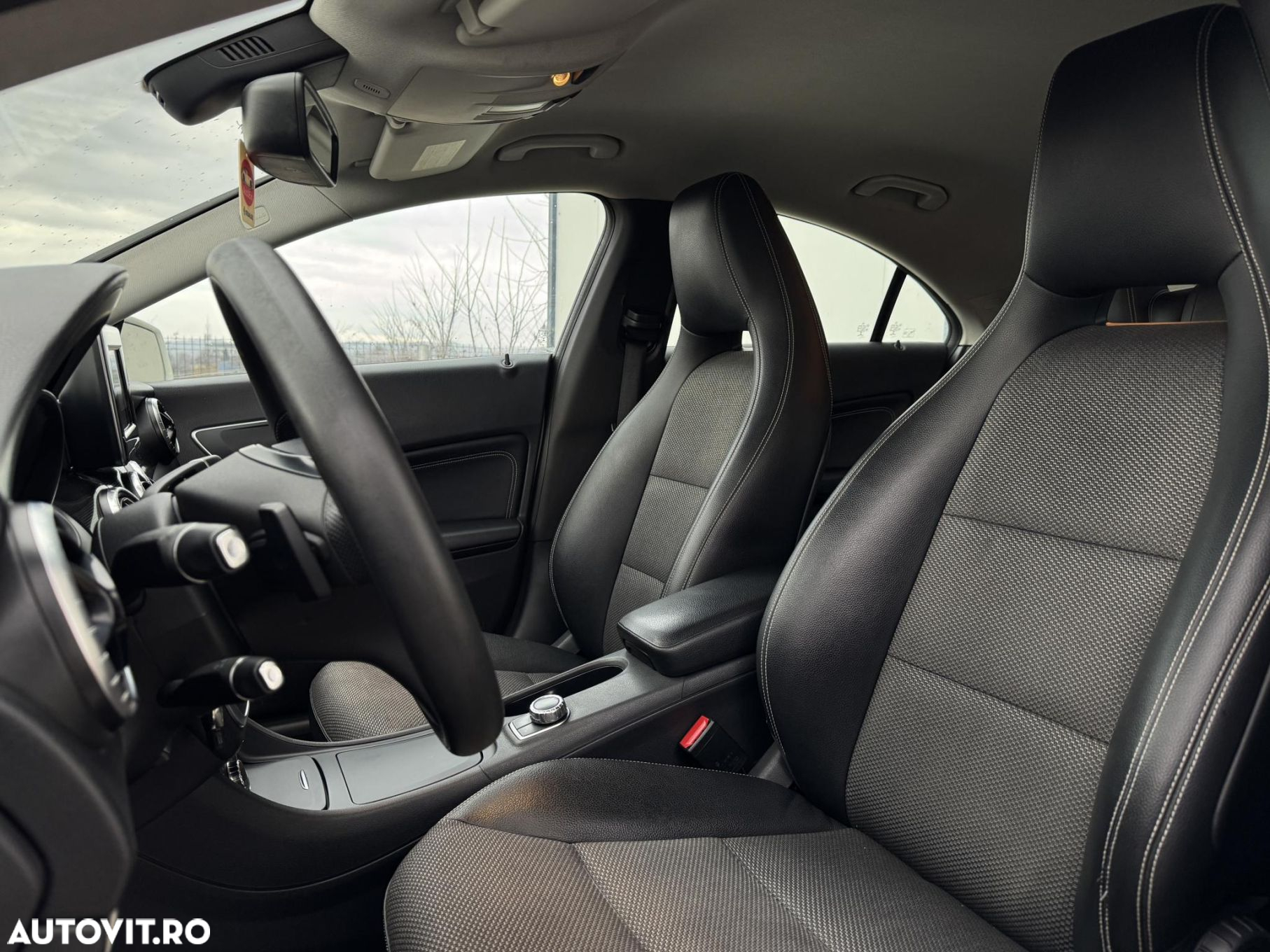 Mercedes-Benz CLA - 18