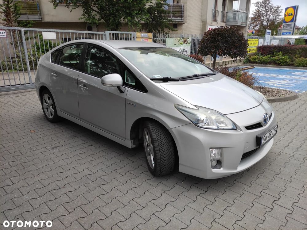 Toyota Prius - 2