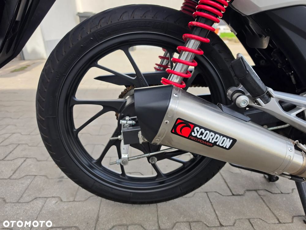Honda CB - 25