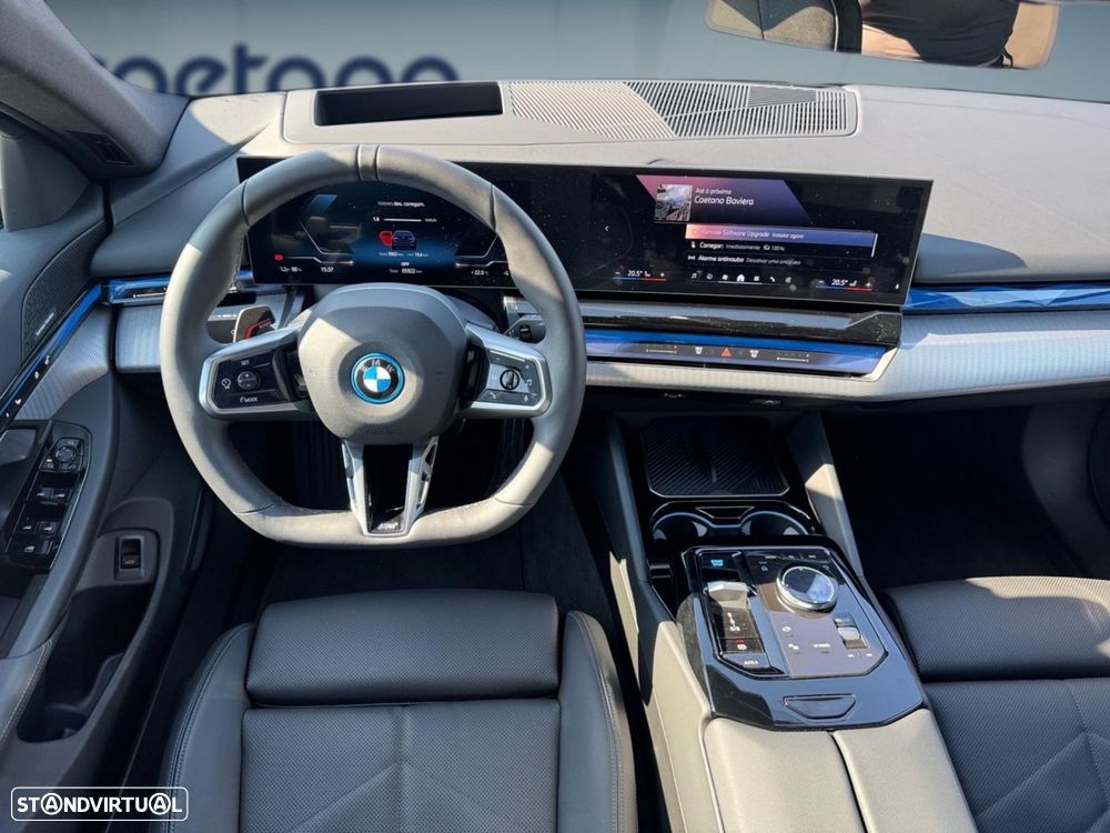 BMW i5 eDrive40 Pack Desportivo M Pro - 9