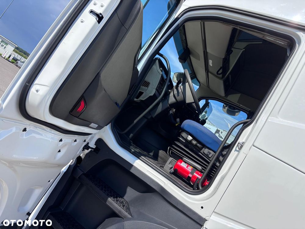 Volvo FH500 4X2 - 11