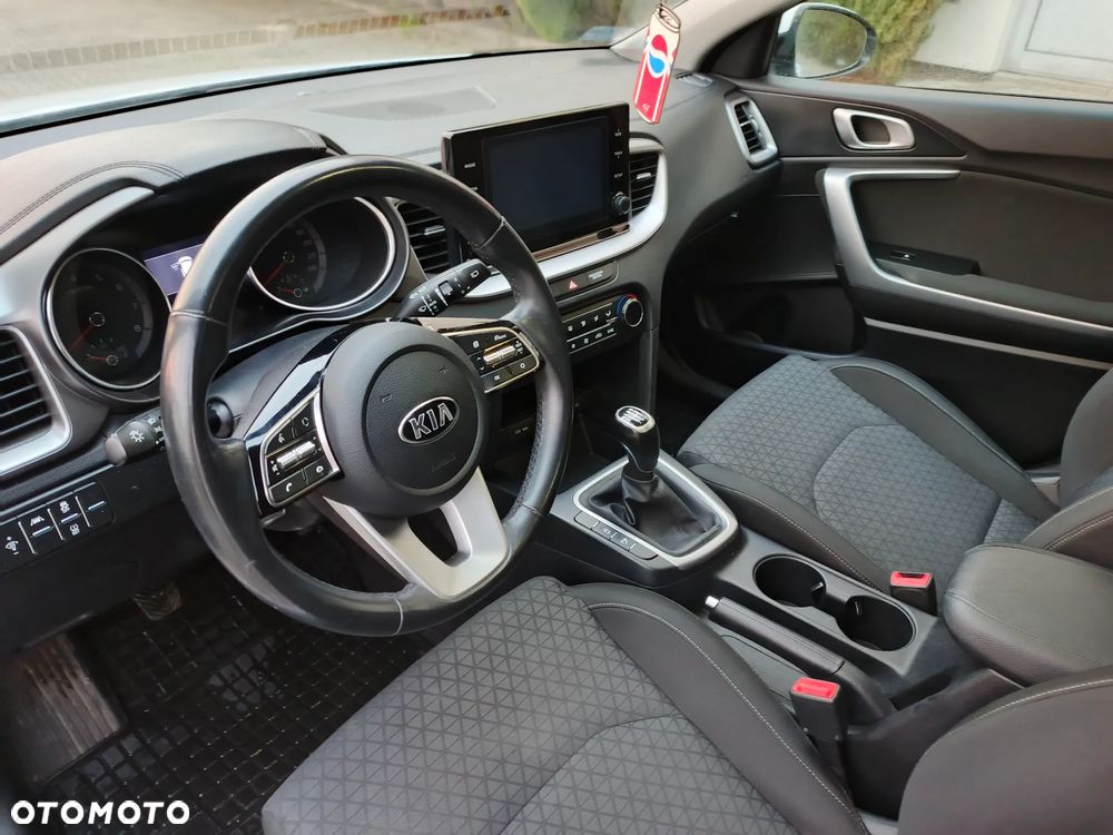Kia Ceed 1.4 T-GDI L - 15