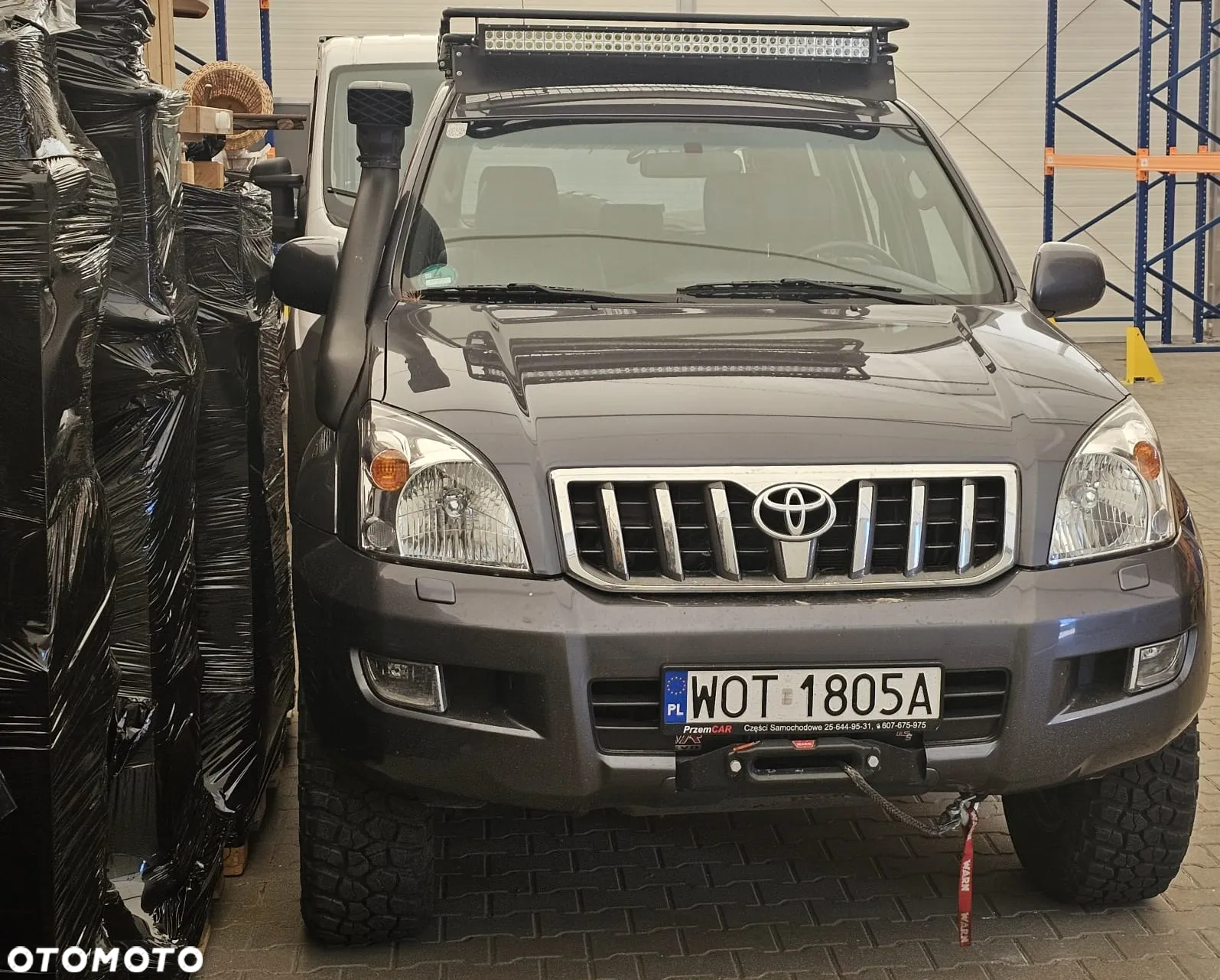 Toyota Land Cruiser - 5