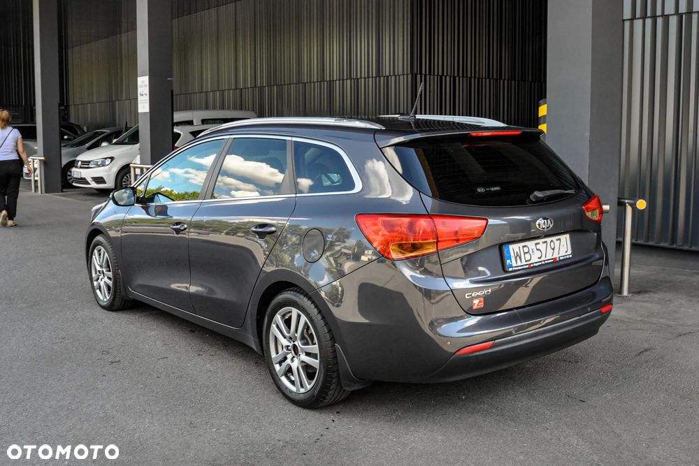 Kia Ceed - 3
