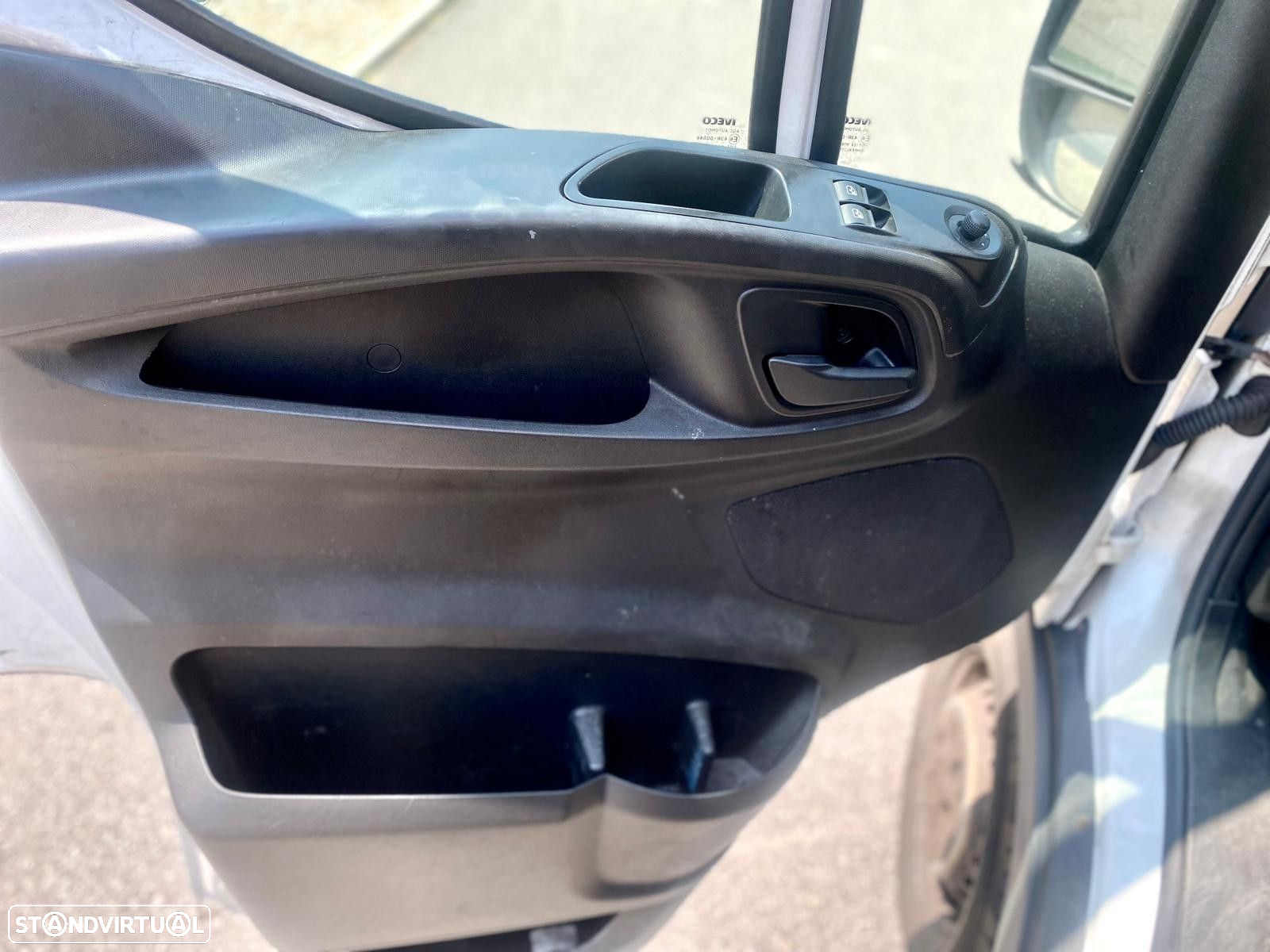 Iveco Daily 2.3 35C14D 3450 - 9