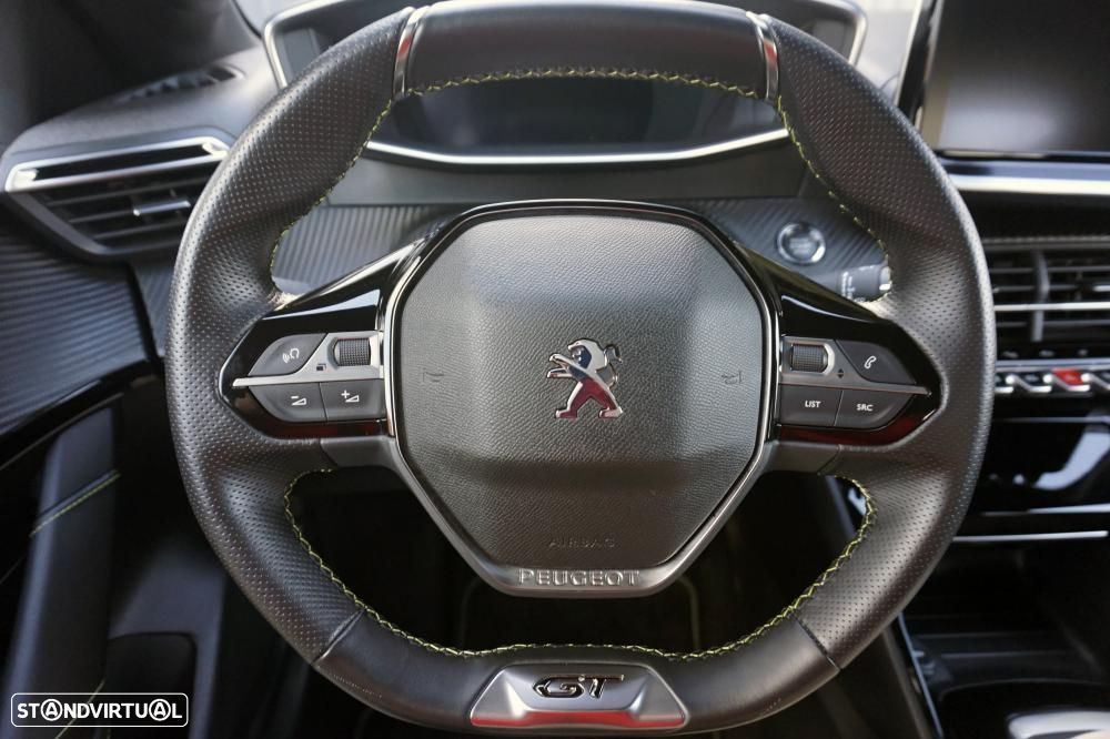 Peugeot 208 1.2 PureTech GT Line - 12