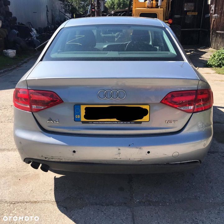 AUDI A4 2010 TYLNY ZDERZAK LY7G - 1