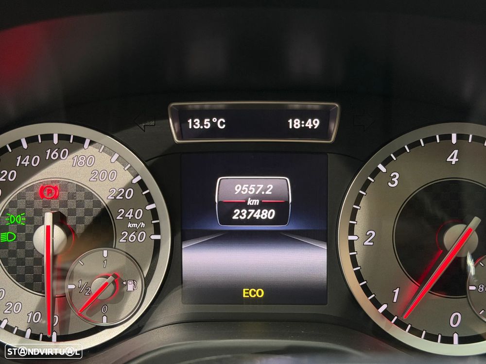 Mercedes-Benz A 200 CDI AMG Line - 12