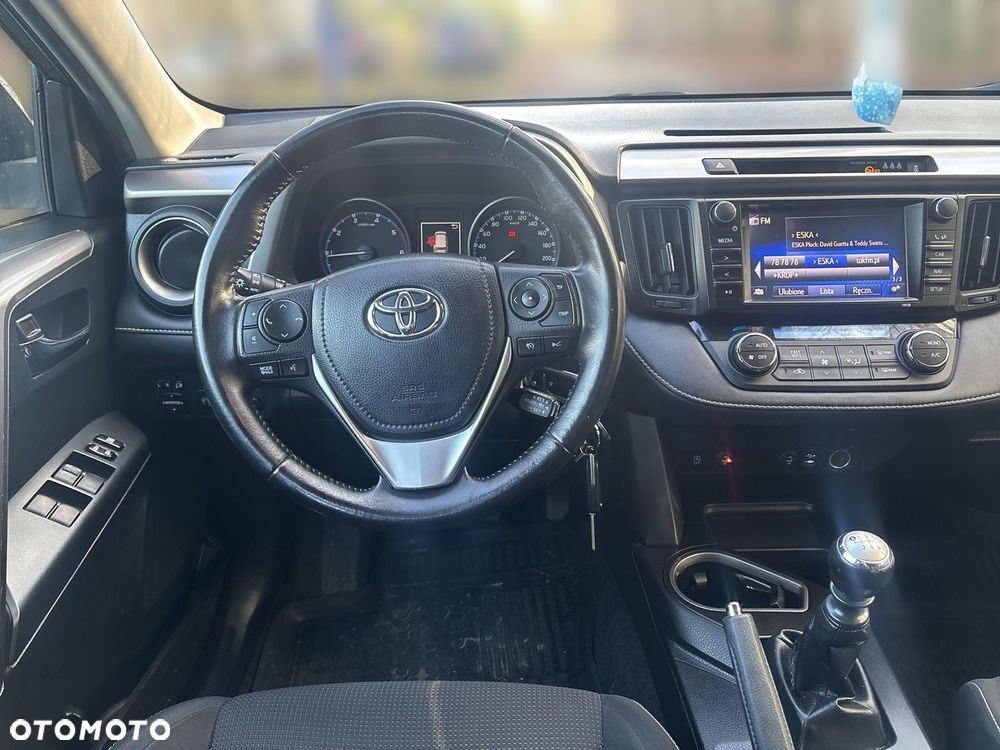Toyota RAV4 2.0 D-4D Premium 4x2 - 12