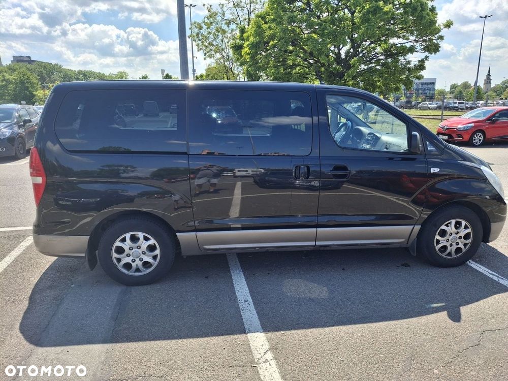 Hyundai H-1 - 15