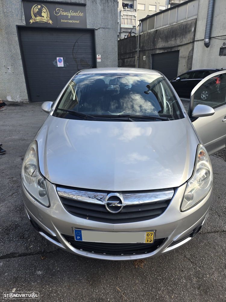 Opel Corsa 1.2 Enjoy - 1
