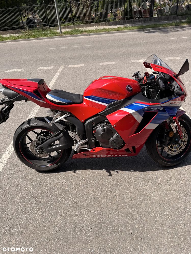 Honda CBR - 7