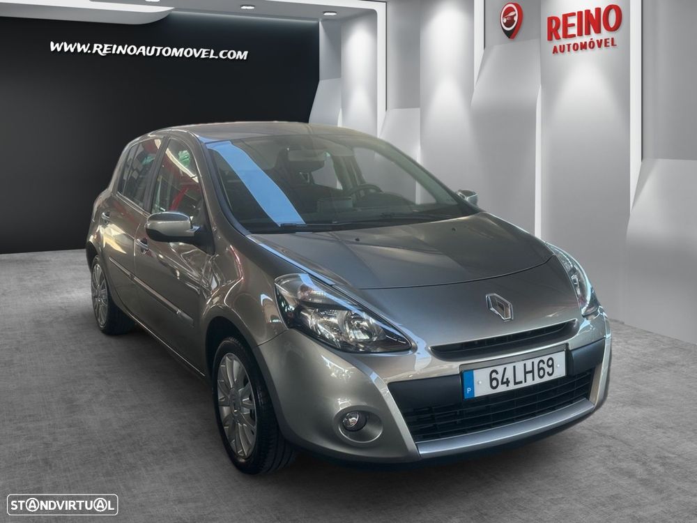 Renault Clio - 2