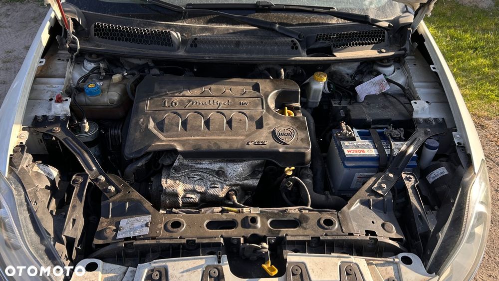 Lancia Delta 1.6 MJ Silver - 7