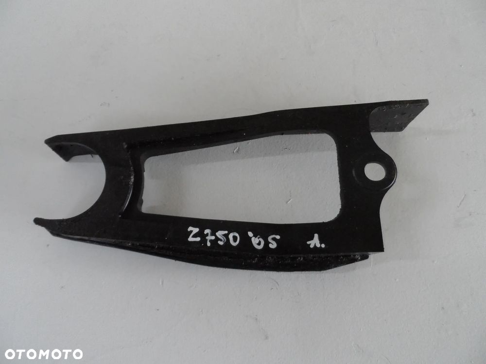 KAWASAKI Z 750 05' ROK ślizg łańcucha