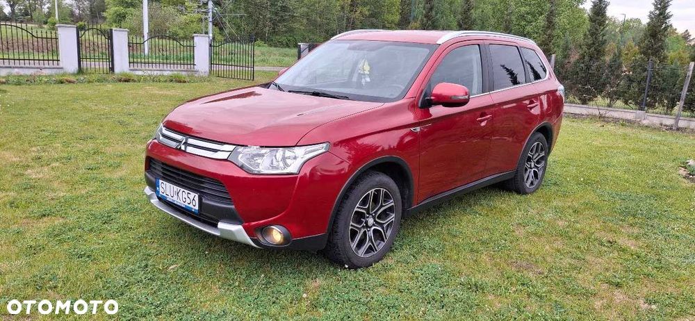 Mitsubishi Outlander - 1