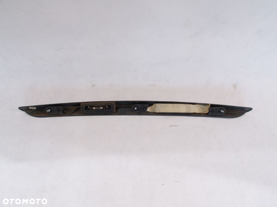 Ford Fiesta Listwa oswietlenie tablicy rejestracyjnej mk6 02r 3drzwi - 2
