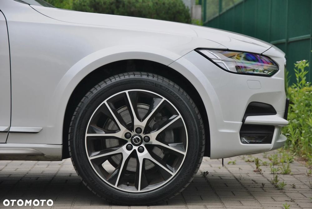 Volvo V90 Cross Country D5 SCR AWD Pro - 3