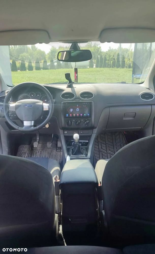 Ford Focus 1.8 TDCi Sport - 6