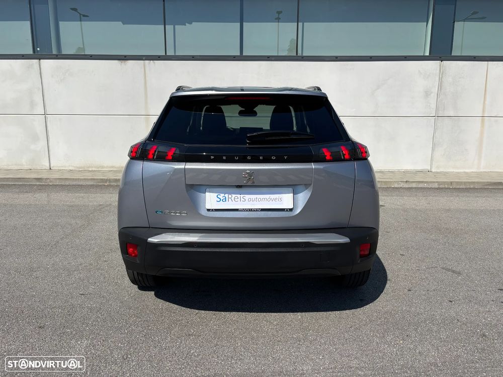 Peugeot e-2008 Allure Pack - 7