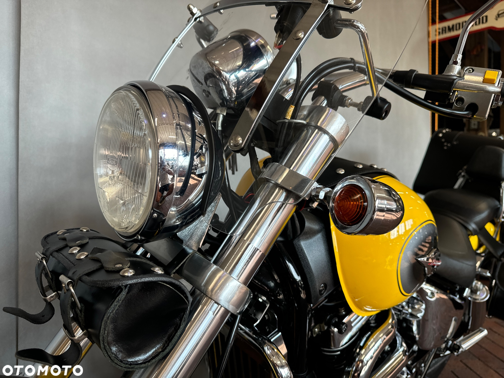 Suzuki Marauder - 24