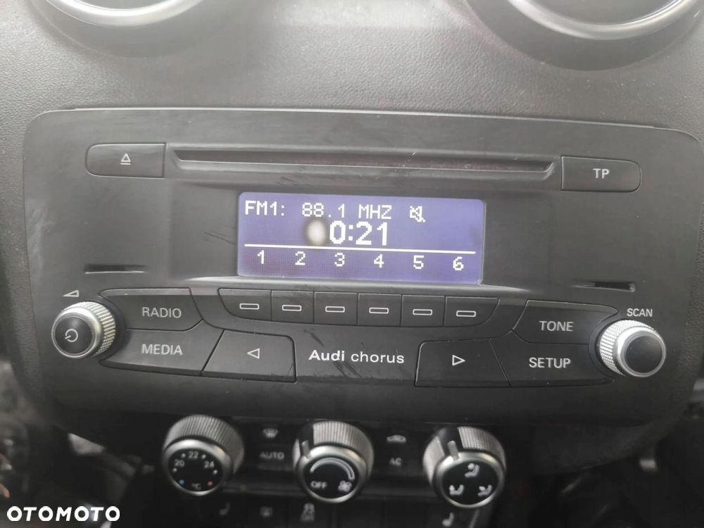 RADIO AUDI CHORUS AUDI A1 8X 8X0035160A *2* - 10
