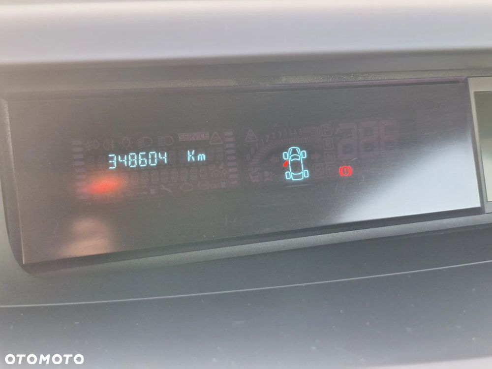 Renault Espace 2.0 dCi Initiale ESM - 14