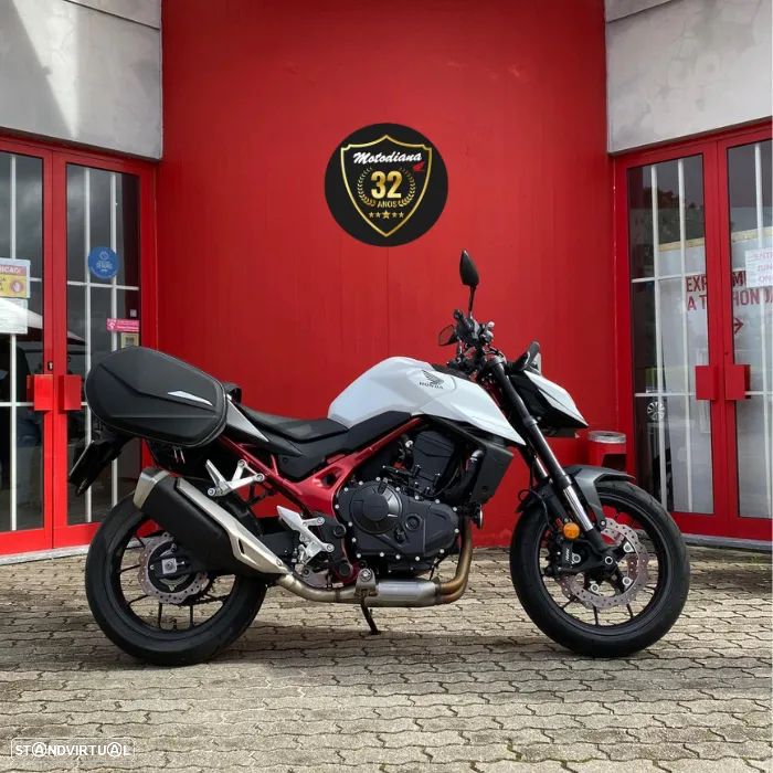 Honda Hornet COM MAPIT E GARANTIA ATÉ 08/2031 - 4