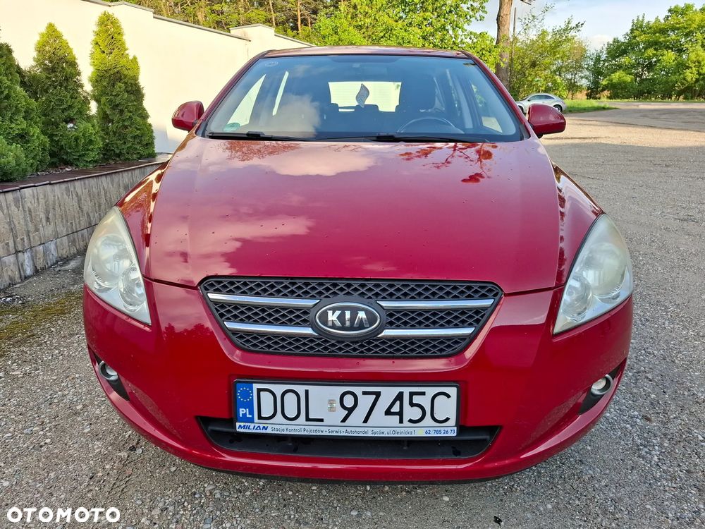 Kia Ceed 1.4 Comfort + - 9