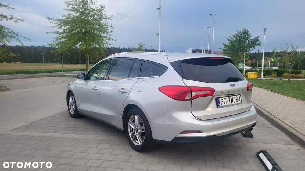 Ford Focus 1.5 EcoBlue Active Business - 4