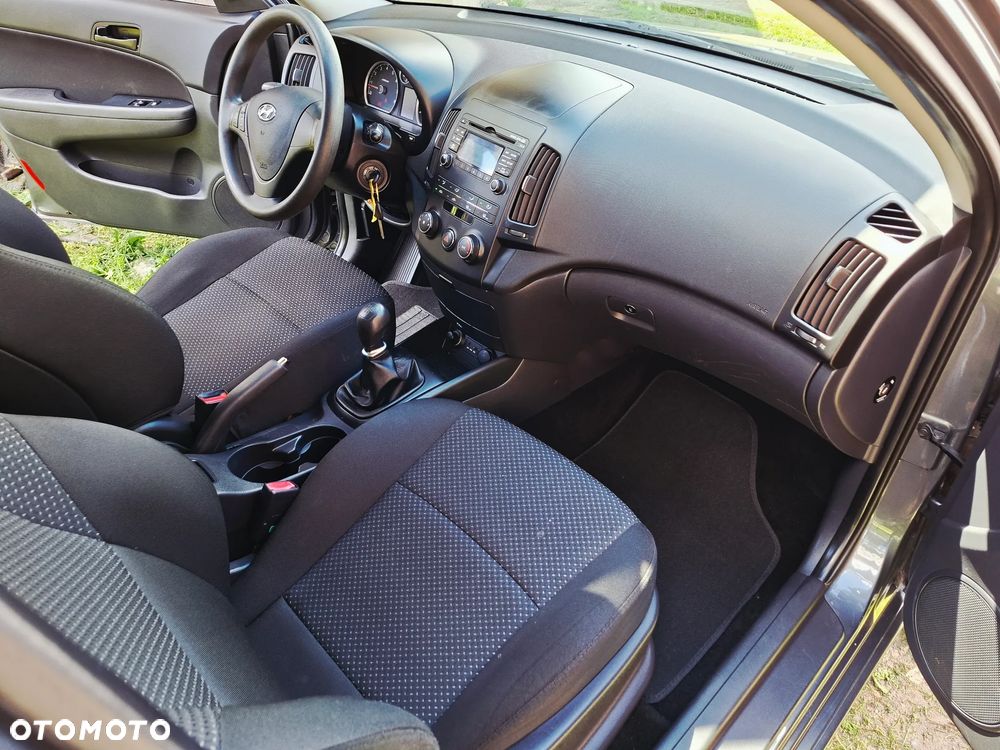 Hyundai i30 1.4 Edition 20 - 11