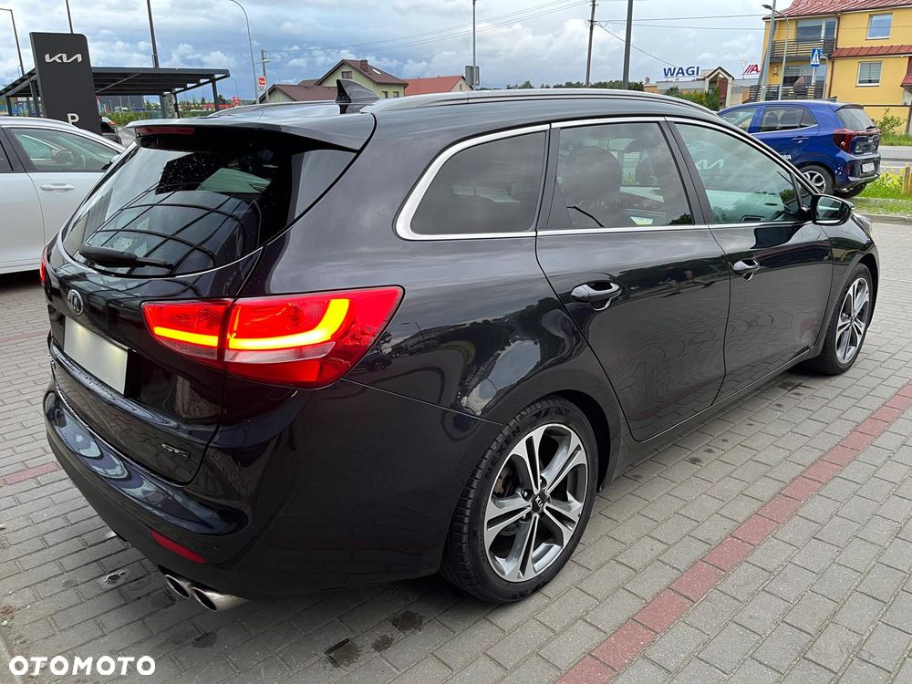 Kia Ceed 1.6 CRDi GT Line DCT - 3