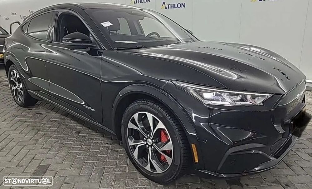 Ford Mustang Mach-E - 5