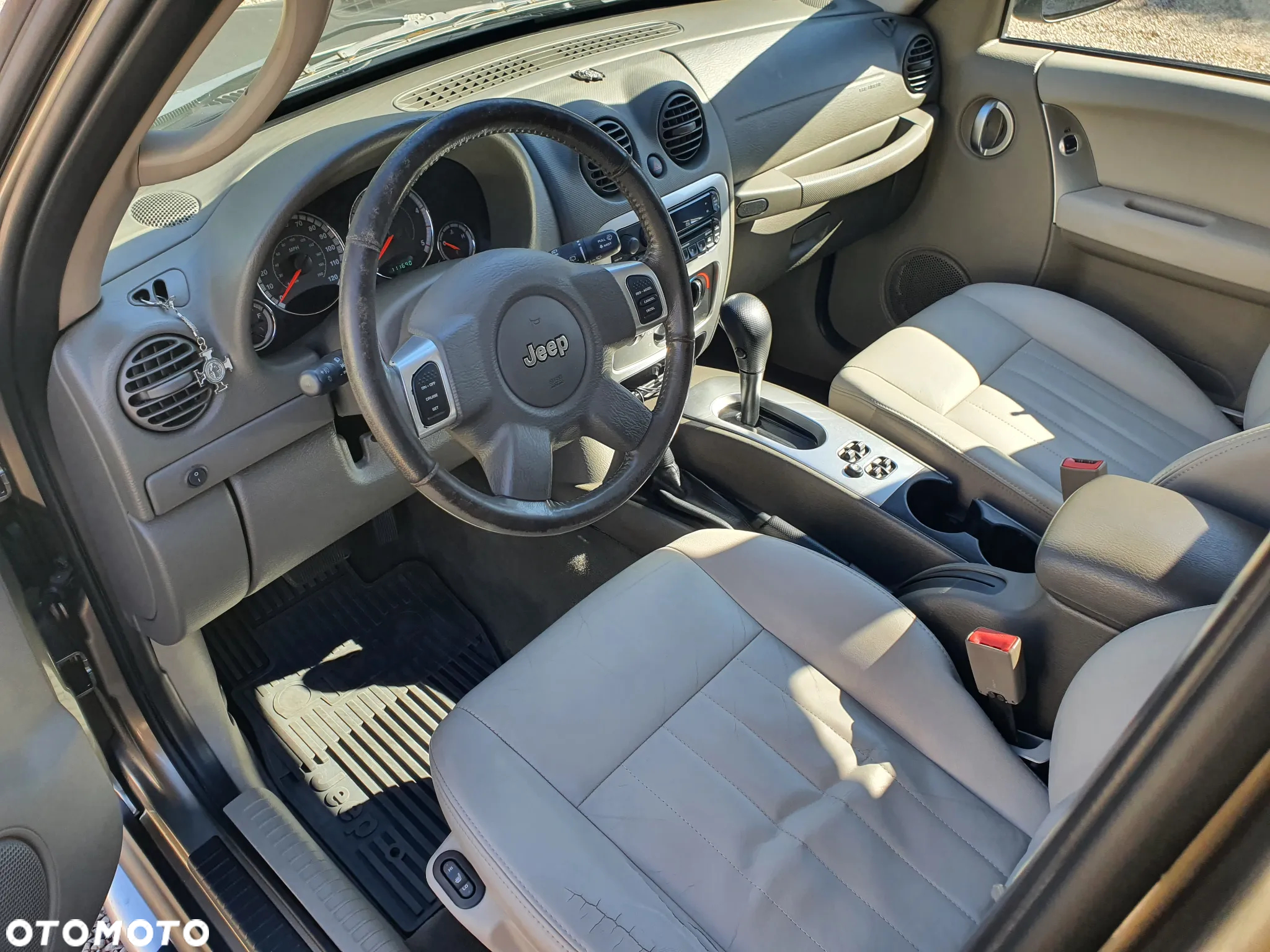 Jeep Liberty 2.8 CRD 4x4 - 11