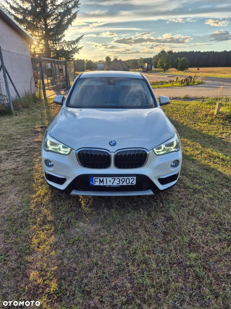 BMW X1 xDrive20i - 5