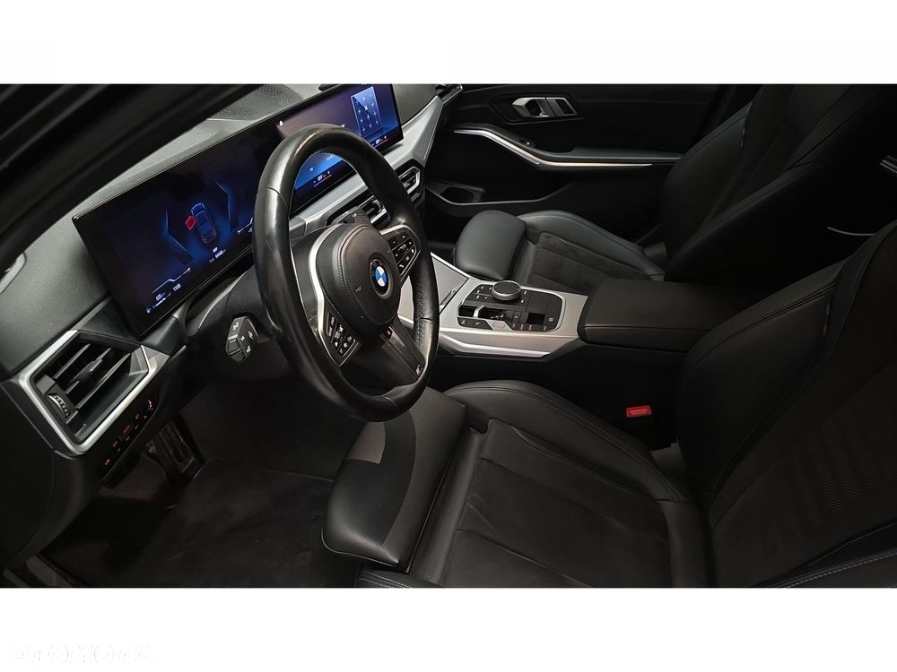 BMW Seria 3 320d xDrive mHEV M Sport - 16