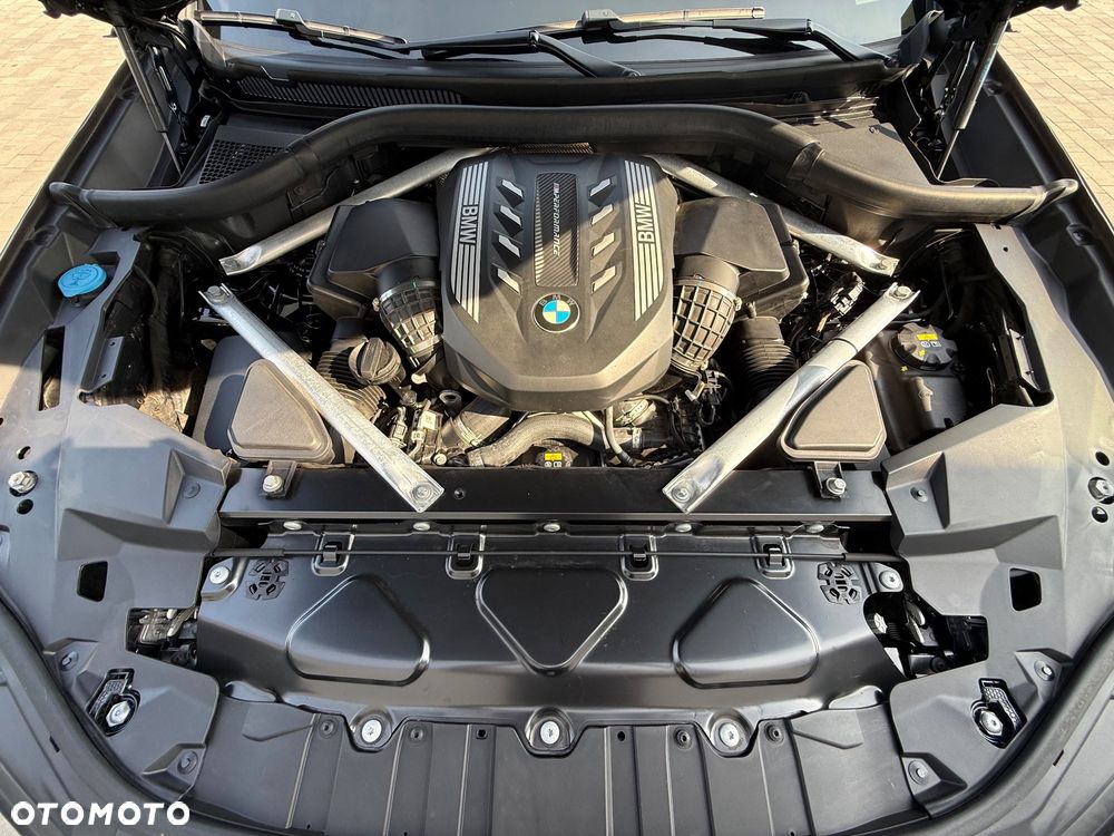 BMW X6 - 40