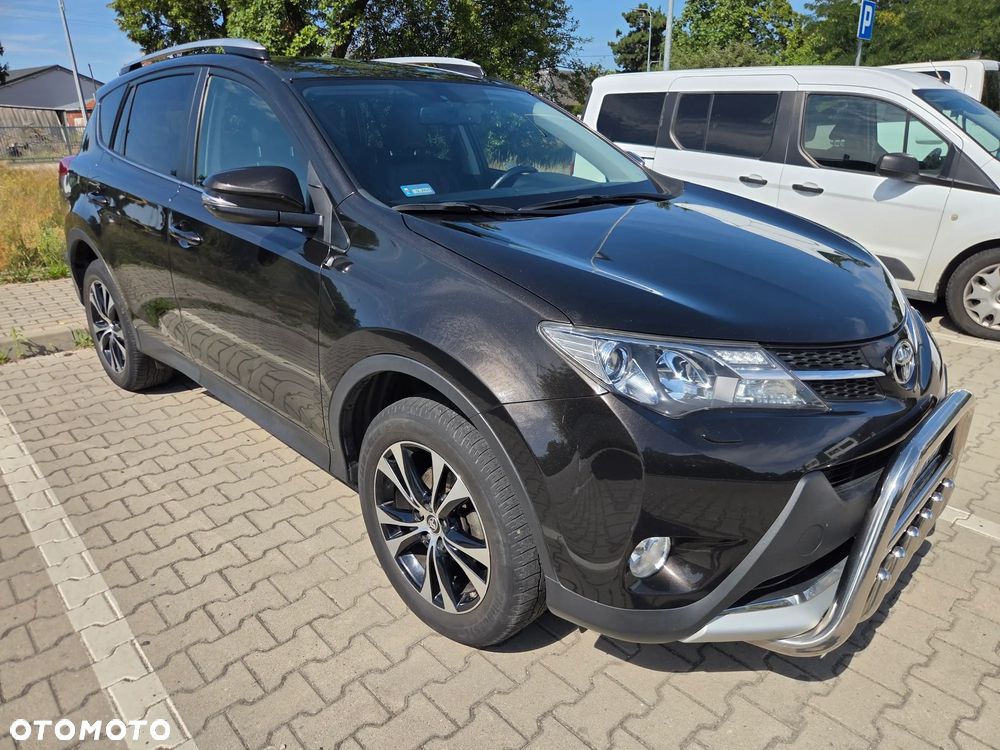 Toyota RAV4 2.0 D-4D Premium - 9